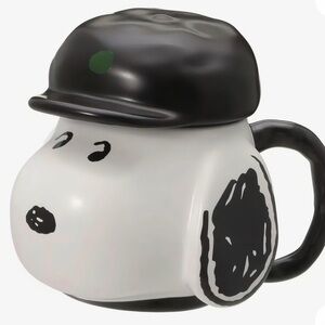Starbucks Black and White Snoopy Mug
